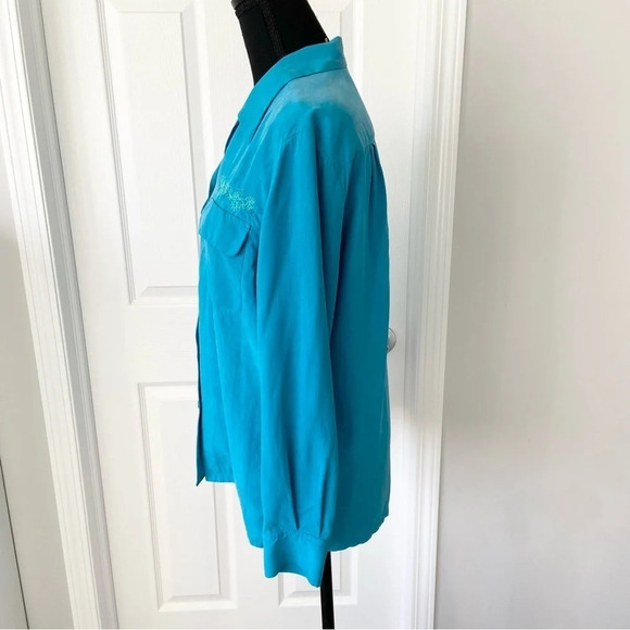 Tommy Bahama Embroidered Chest Pockets Pure  Silk Button Down Shirt - Picture 2 of 13